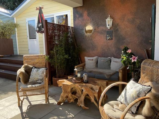 Zu Jeddelohs Bungalows & Apartments -Adult Friendly Gladenbach Luaran gambar